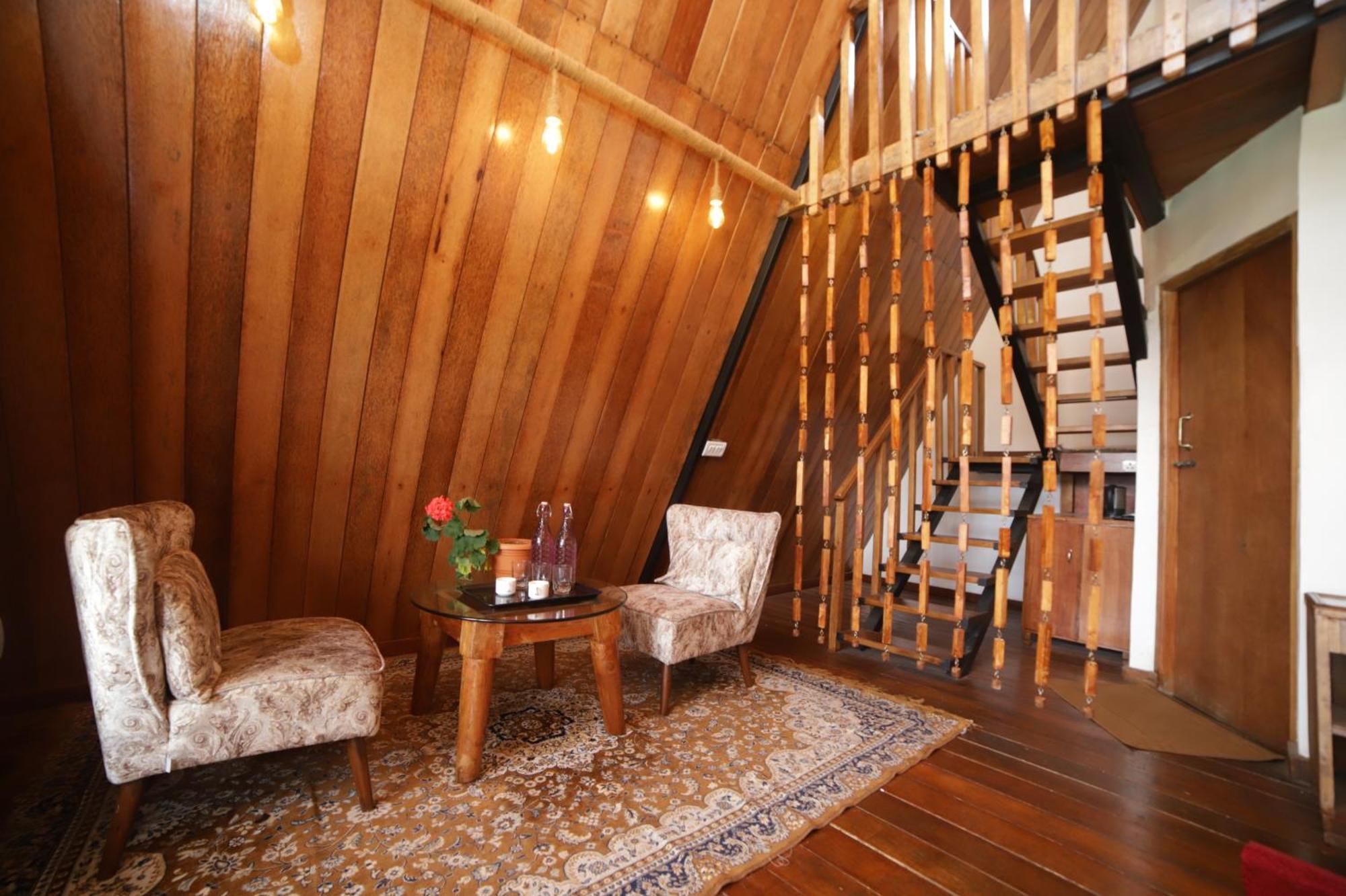 Eagle Woods Kookal Bed & Breakfast Kukkal ภายนอก รูปภาพ