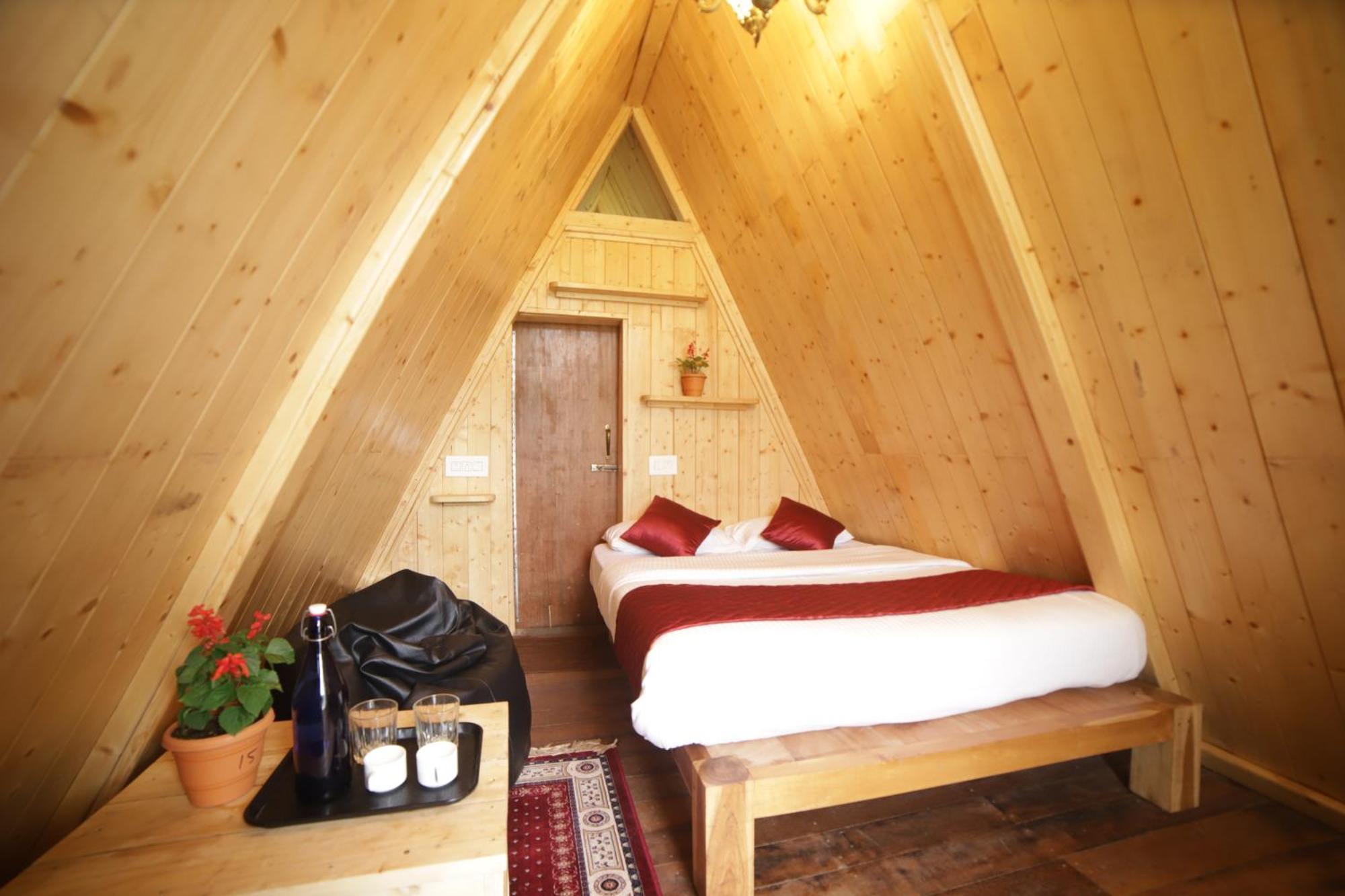 Eagle Woods Kookal Bed & Breakfast Kukkal ภายนอก รูปภาพ