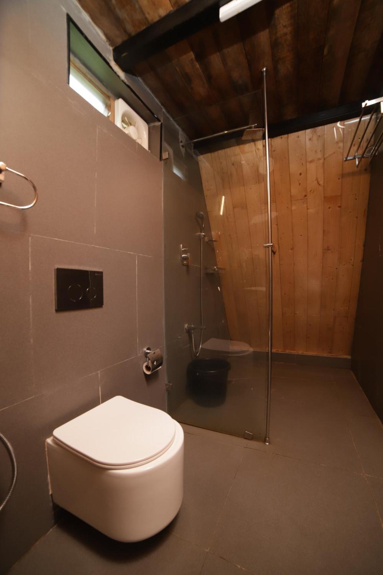 Eagle Woods Kookal Bed & Breakfast Kukkal ภายนอก รูปภาพ